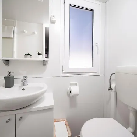 Кемпинг Azura Mobile Home, Park Soline Биоград-на-Мору