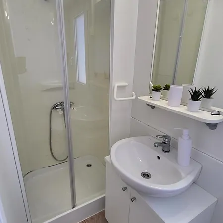 Azura Mobile Home, Park Soline *